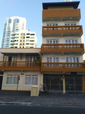 Apartamentos Próximo ao Mar em Balneário Balneário Camboriú